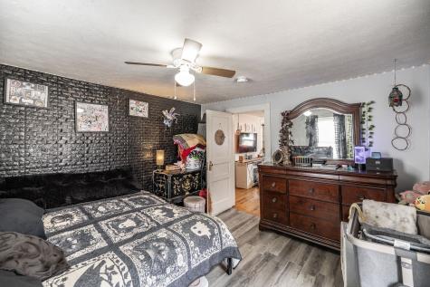 302 Edgewood Street Lafayette TN 37083