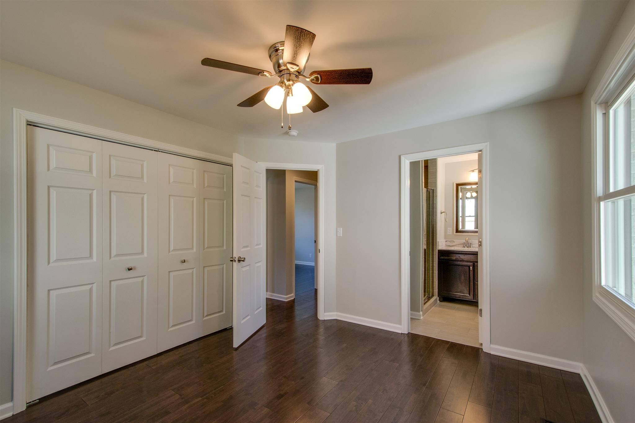 4811 Milner Drive Nashville TN 37211