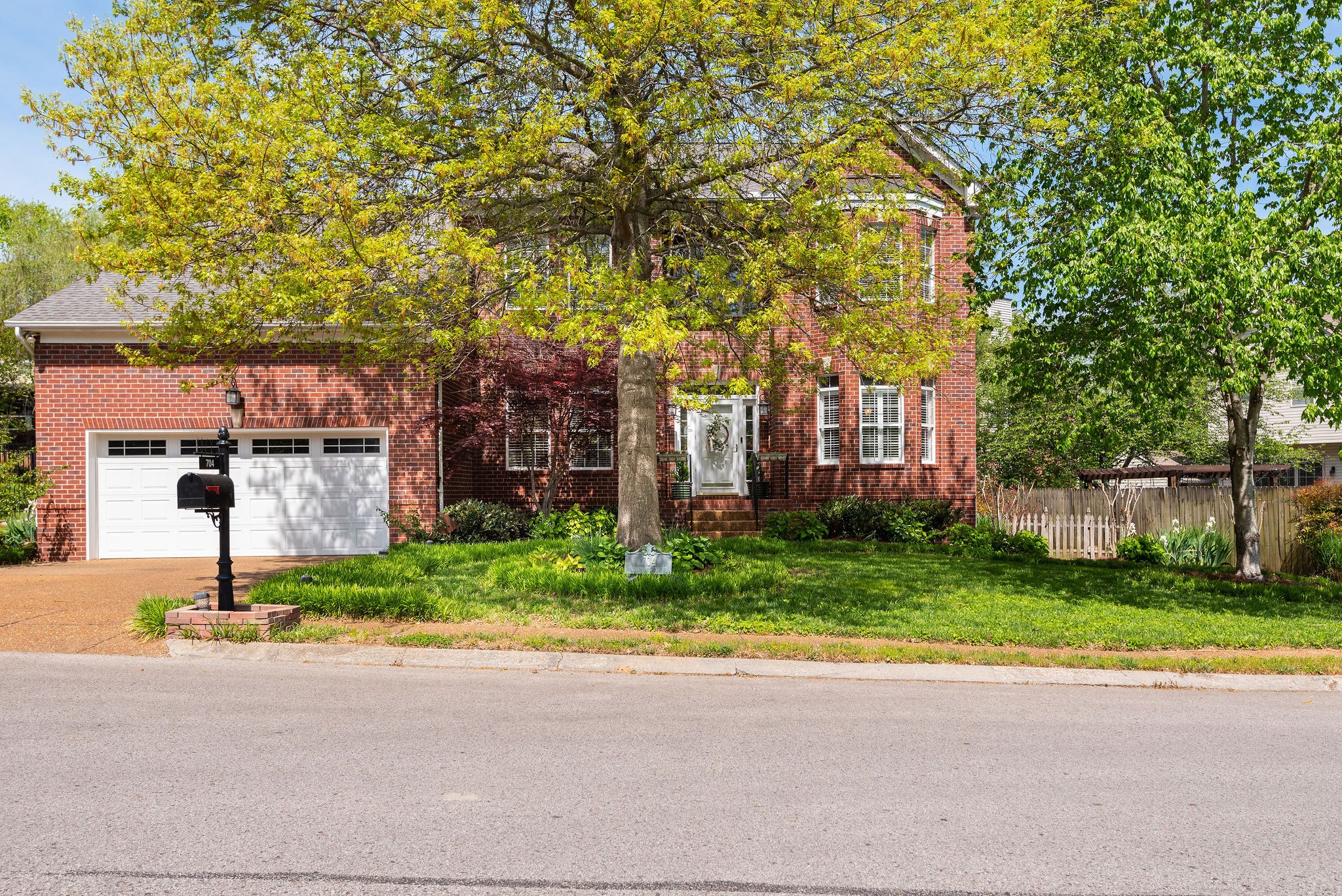 704 Vauxhall Drive Nashville TN 37221