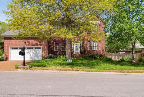 704 Vauxhall Drive Nashville TN 37221