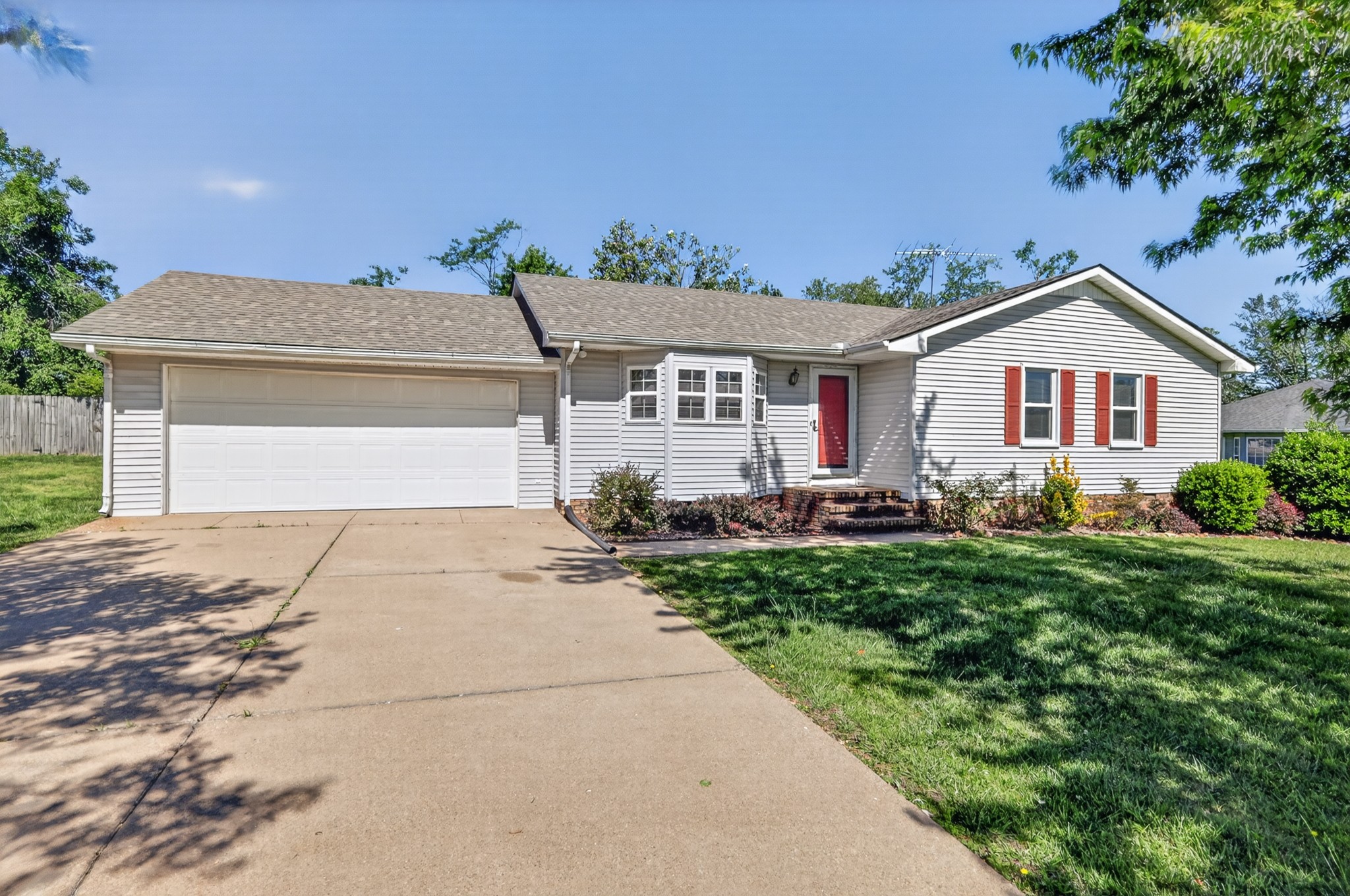 630 Edgefield Drive Hohenwald TN 38462