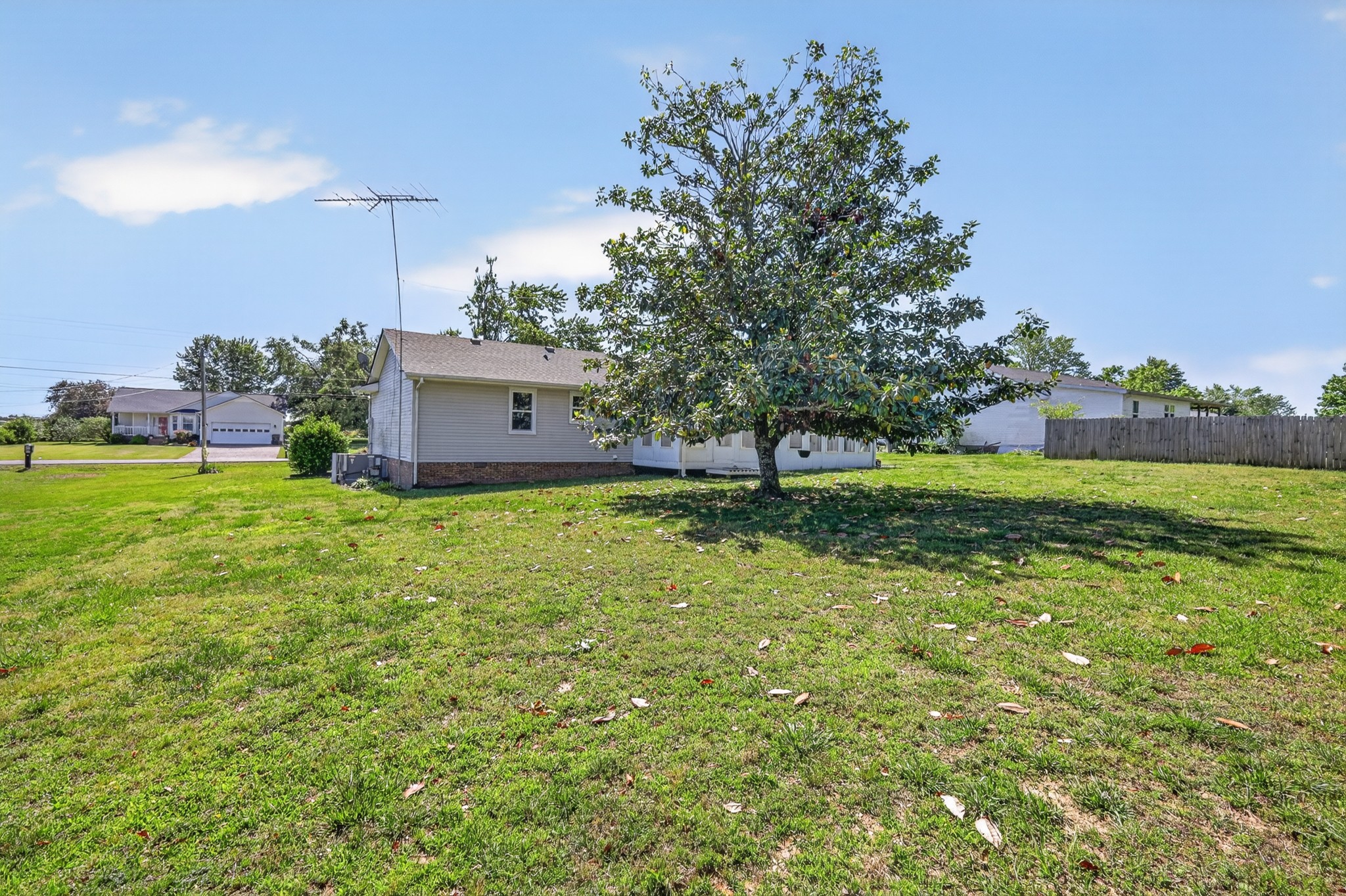 630 Edgefield Drive Hohenwald TN 38462