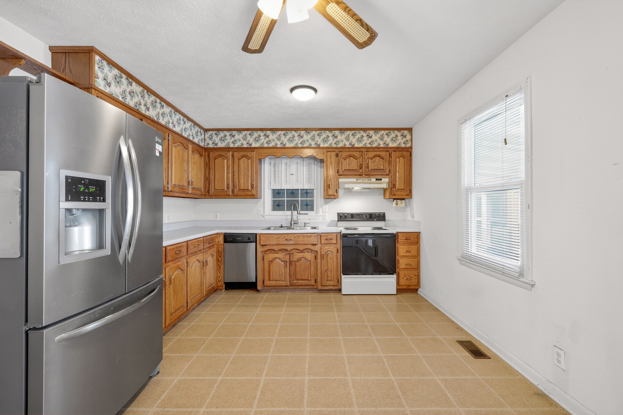 630 Edgefield Drive Hohenwald TN 38462