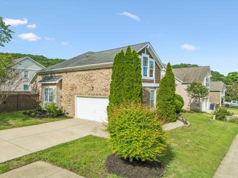 7700 Riverview Bend Drive Nashville TN 37221