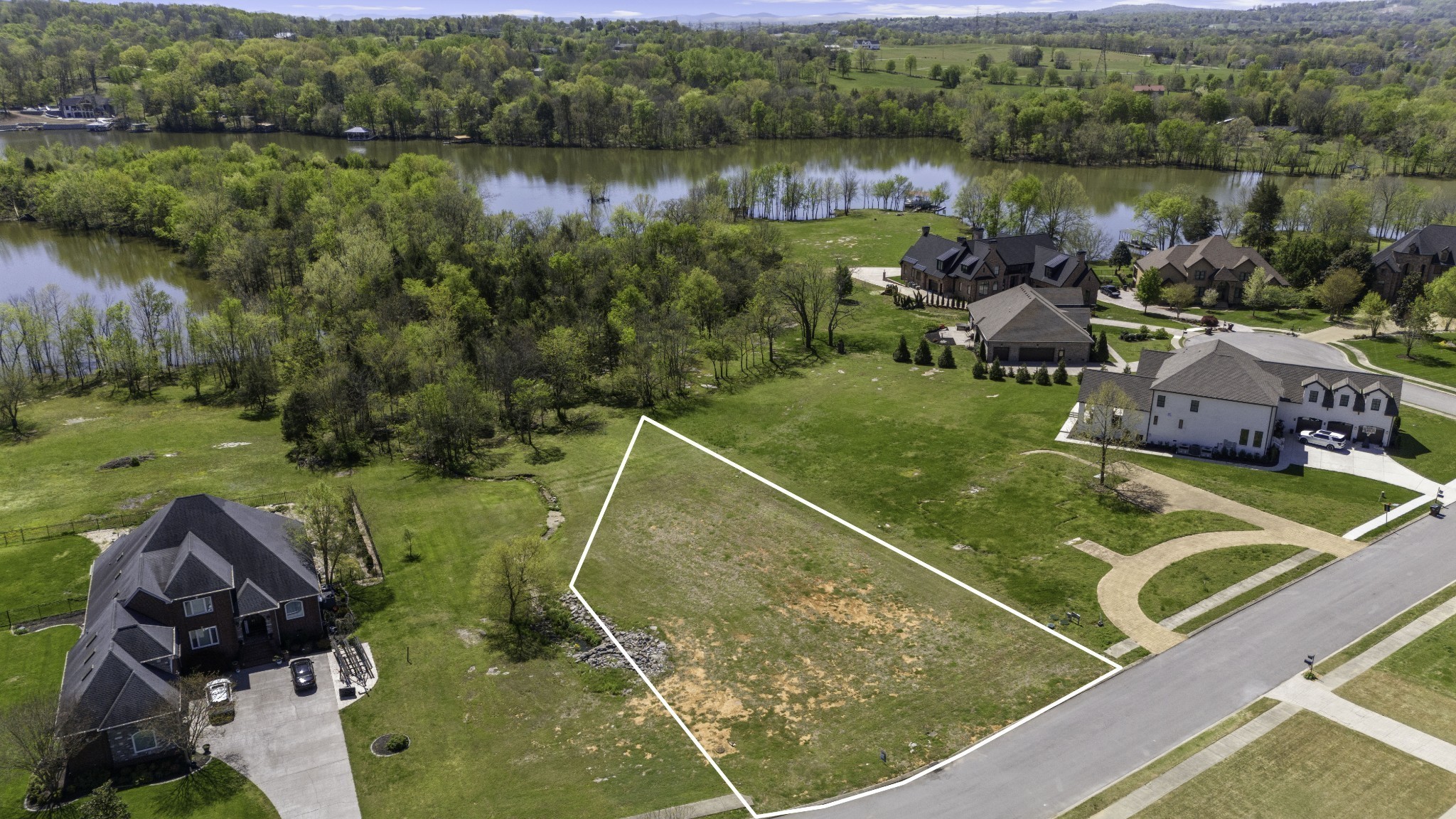 304 Stonebrook Point Lebanon TN 37087