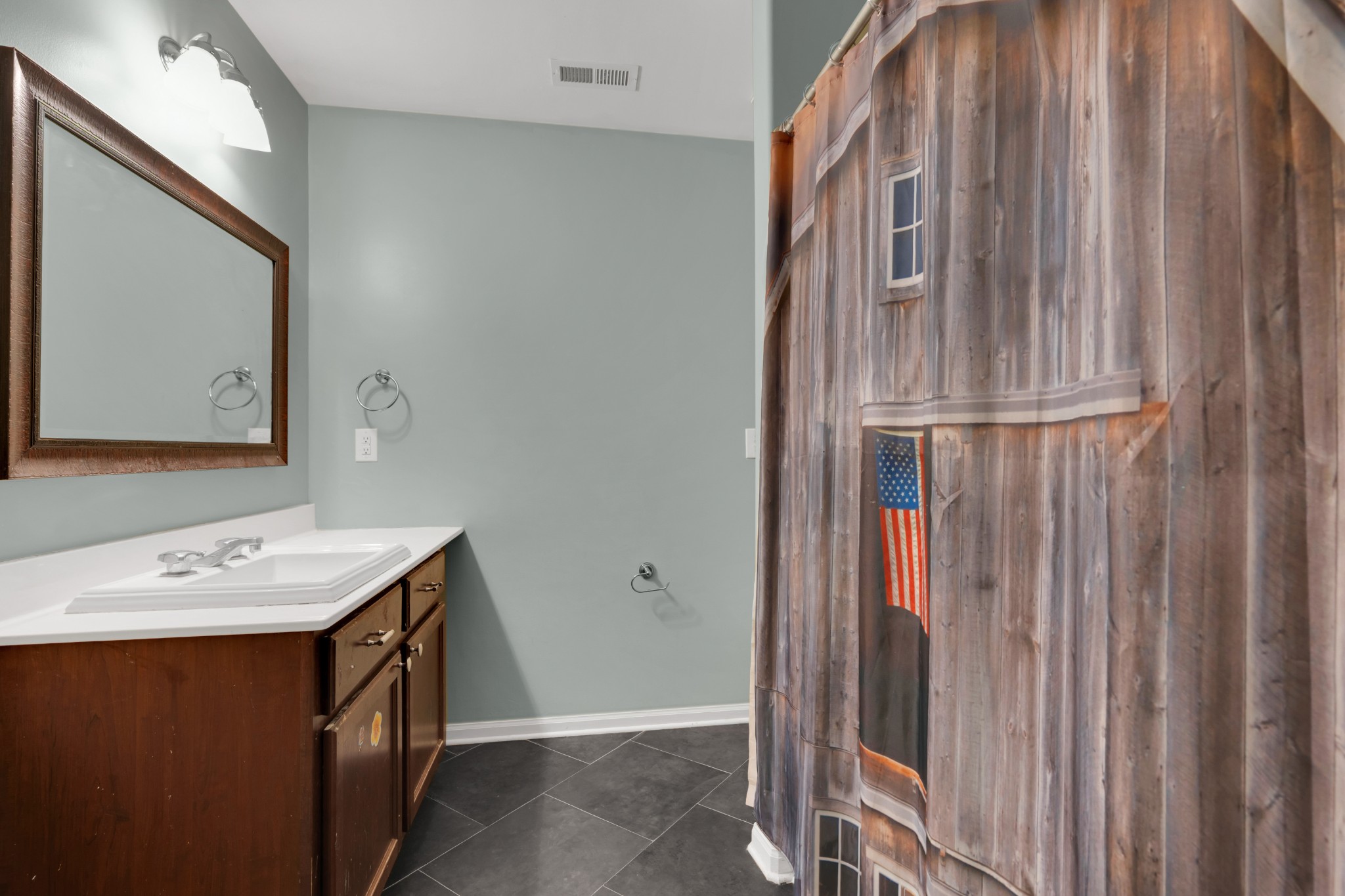 232 Covenant Lane Mcminnville TN 37110
