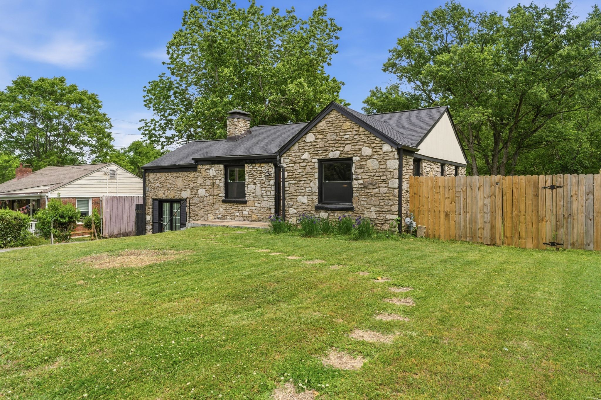 3804 Oxford Street Nashville TN 37216