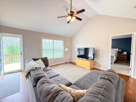 786 Claw Court Hopkinsville KY 42240