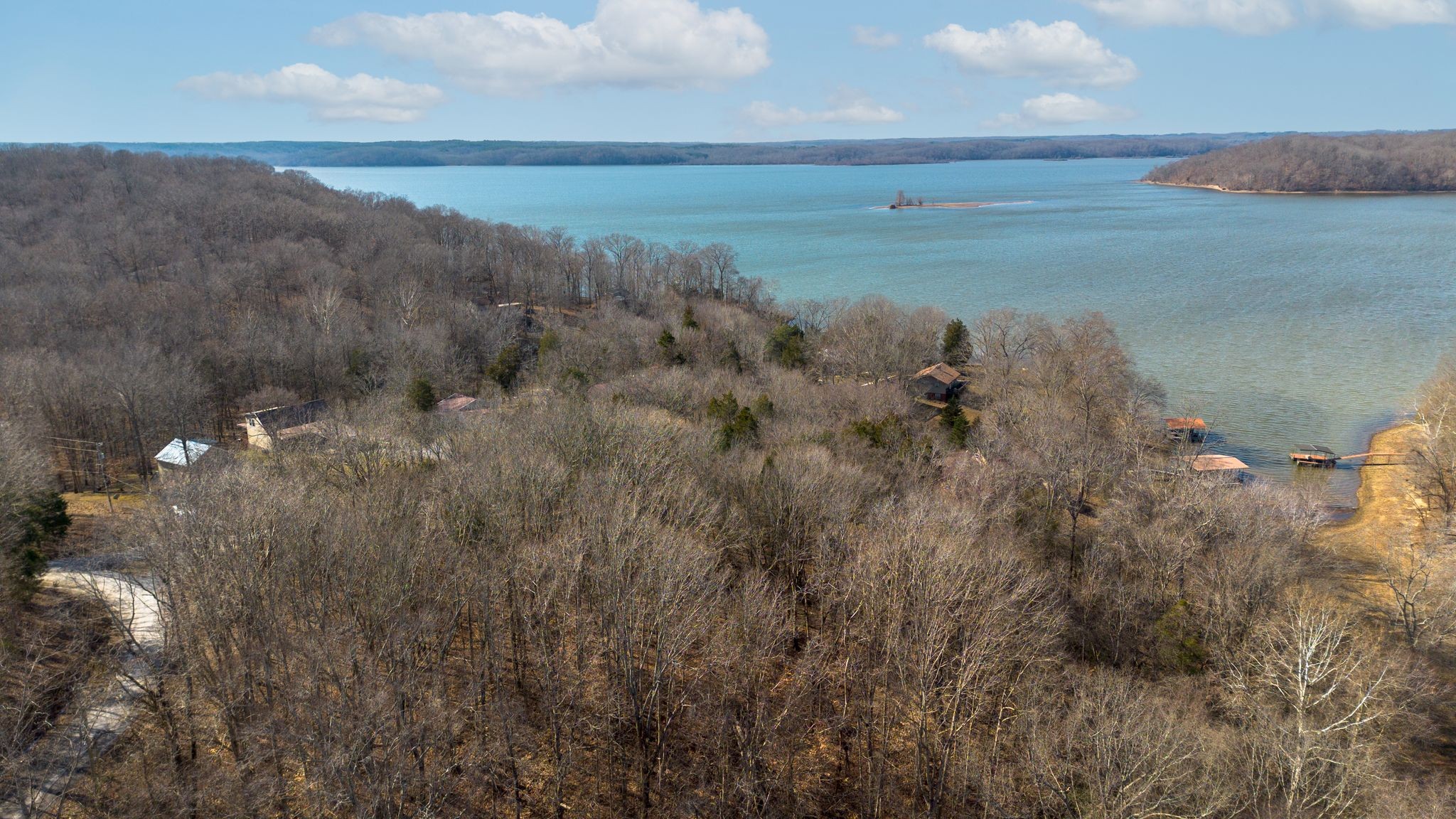42 Timber Lake Lane Waverly TN 37185