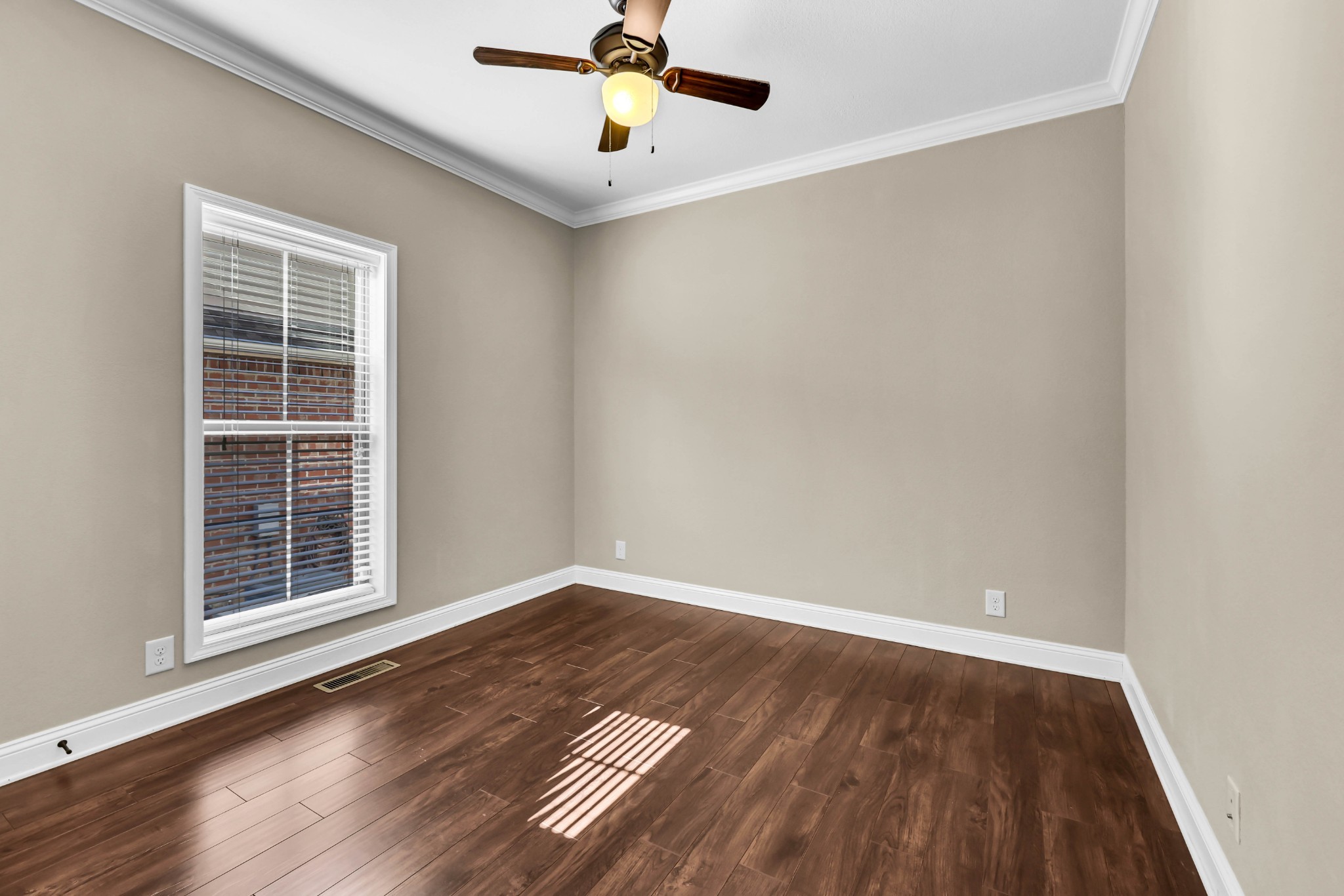 341 Turnberry Circle Clarksville TN 37043