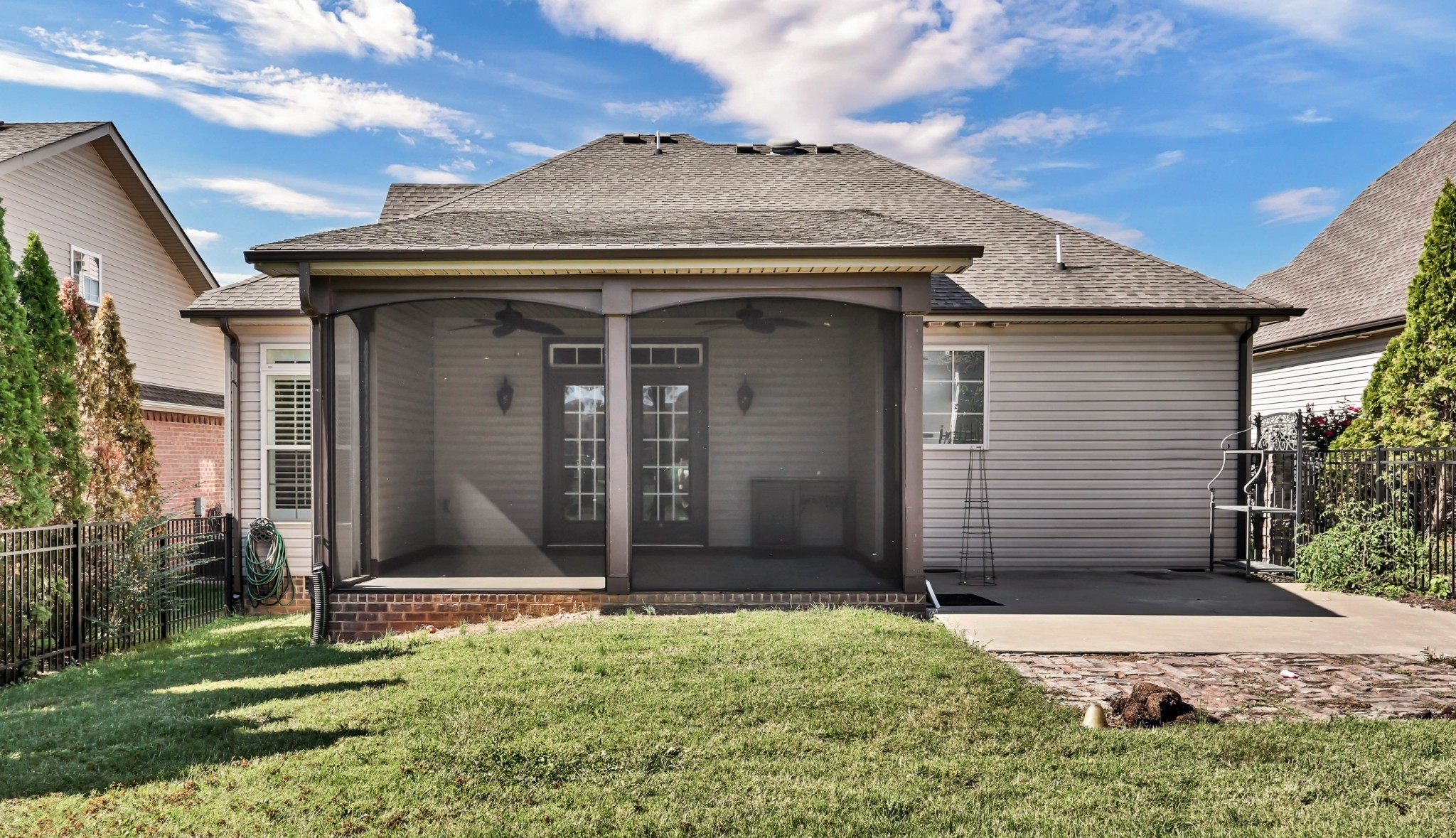 341 Turnberry Circle Clarksville TN 37043