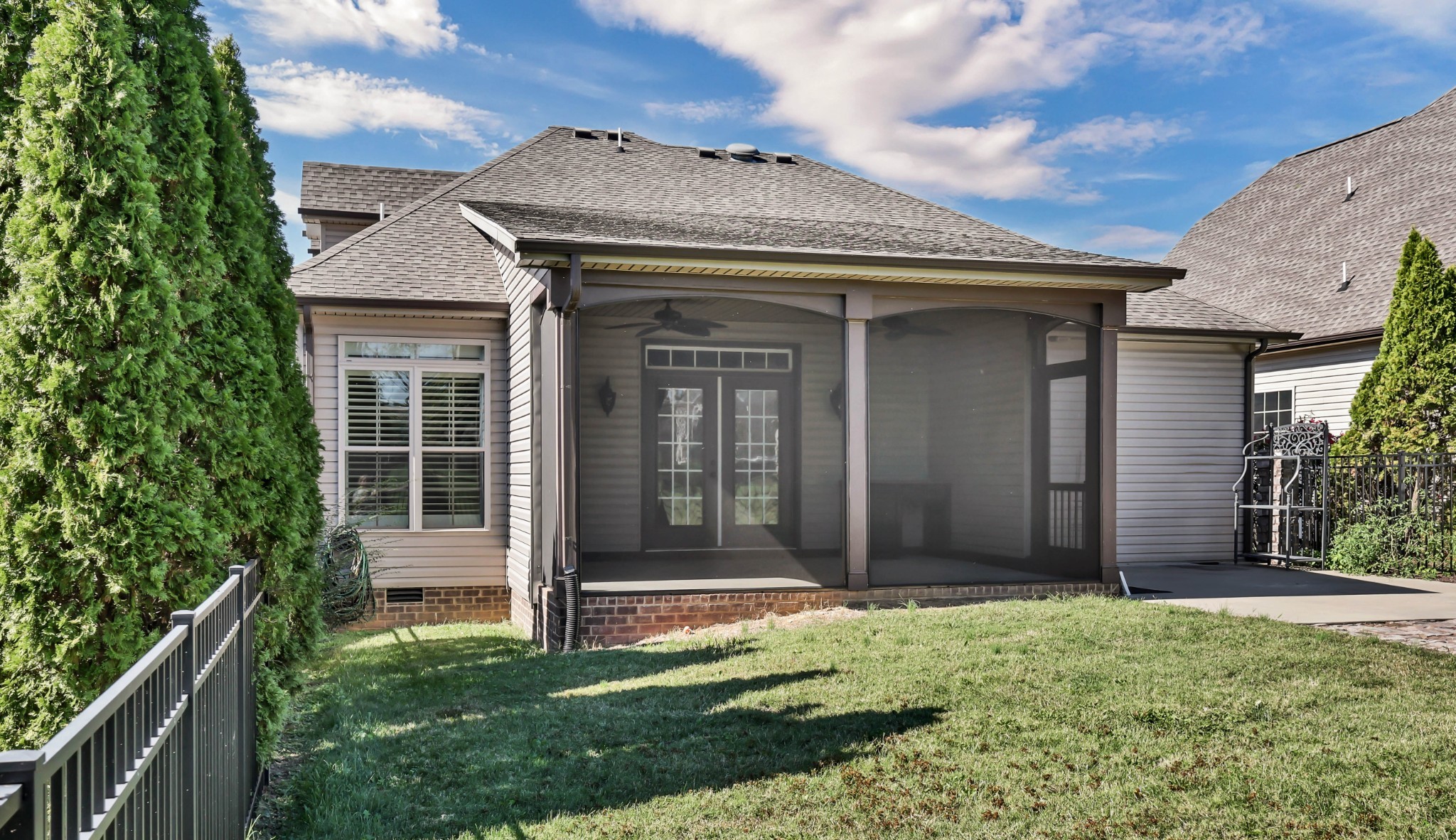 341 Turnberry Circle Clarksville TN 37043