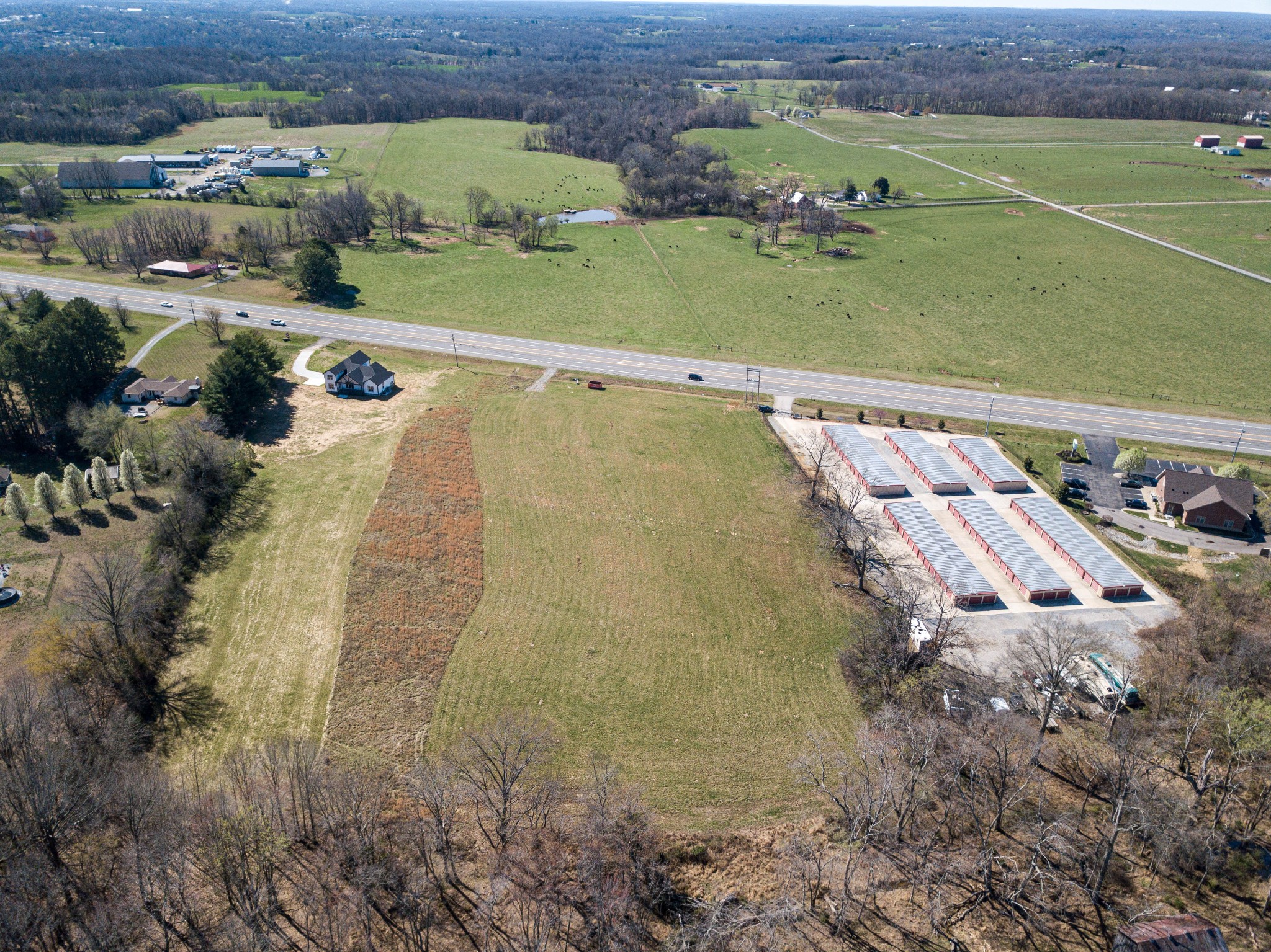 5173 Highway 41, N Springfield TN 37172