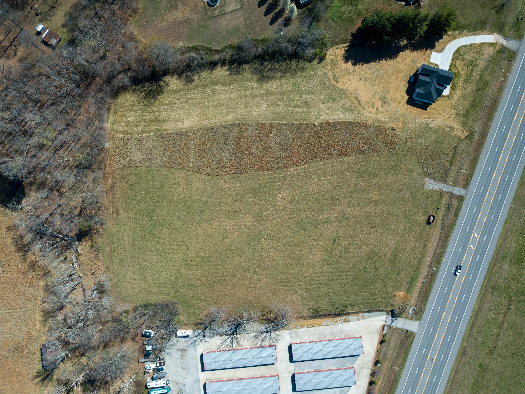 5173 Highway 41, N Springfield TN 37172