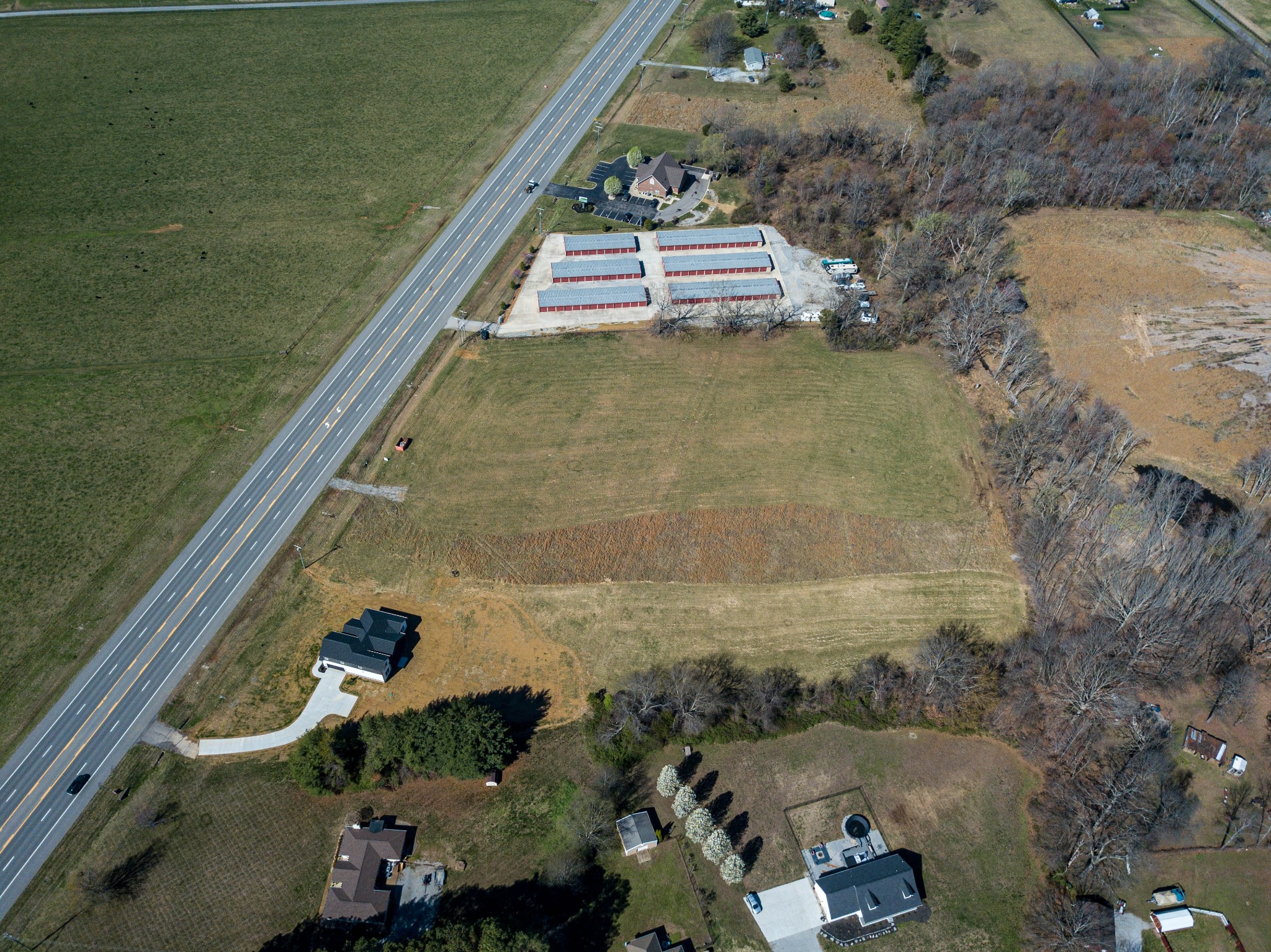 5173 Highway 41, N Springfield TN 37172