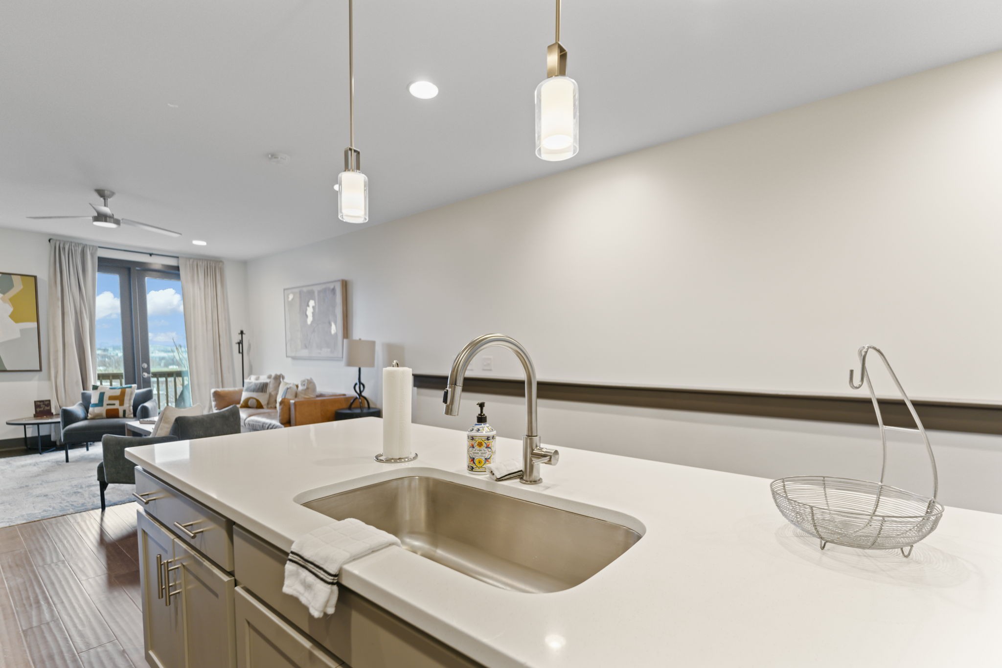 64 Fern Avenue Nashville TN 37207