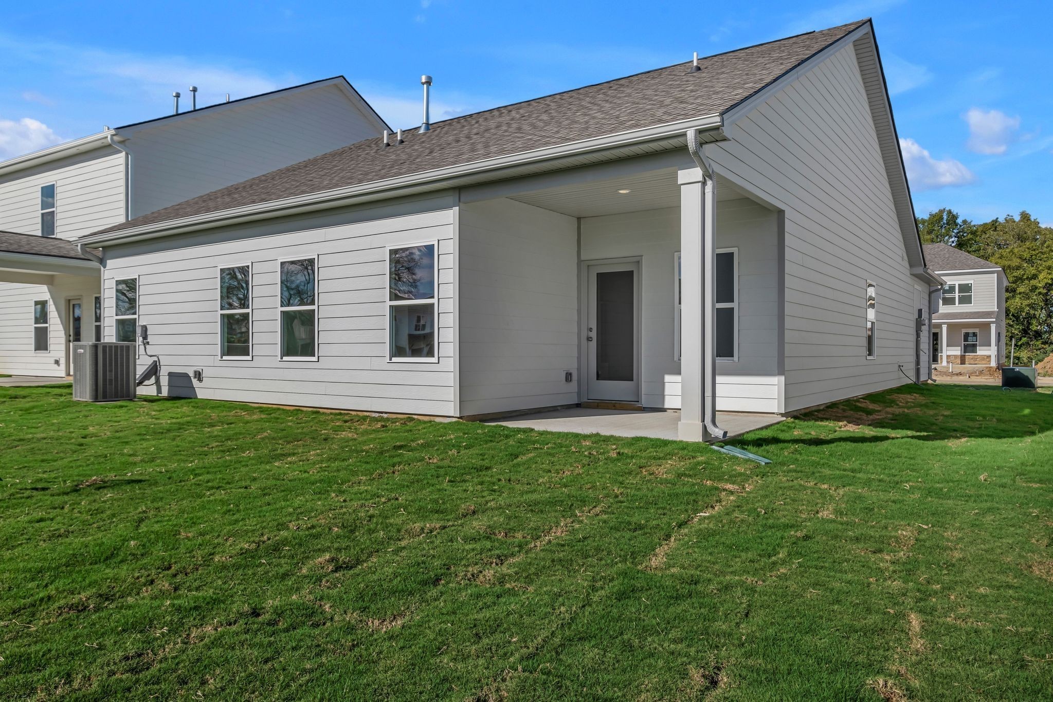 502 Charing Cross Drive Lebanon TN 37087