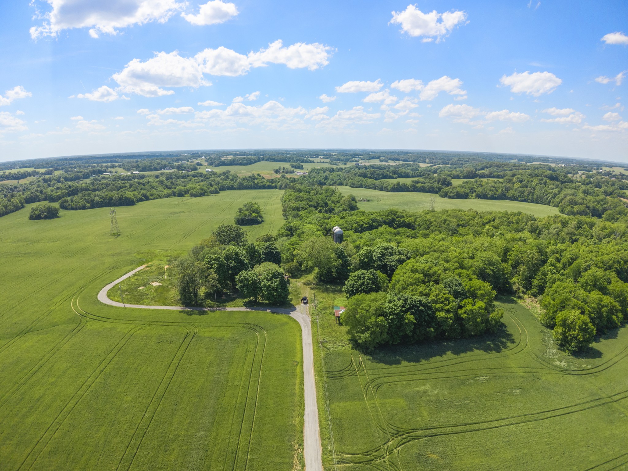 5078 Ezbon Holland Road Springfield TN 37172