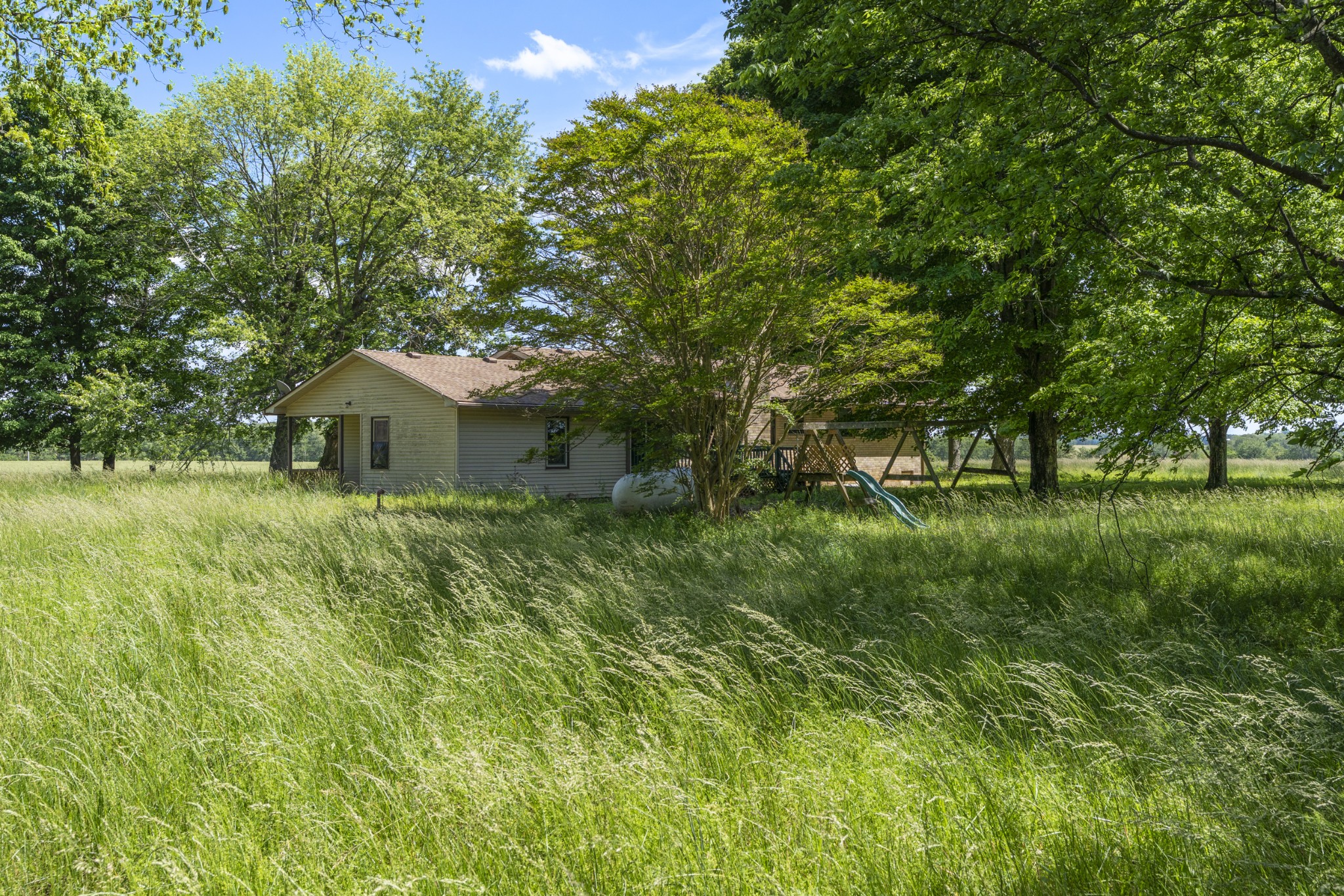 5078 Ezbon Holland Road Springfield TN 37172