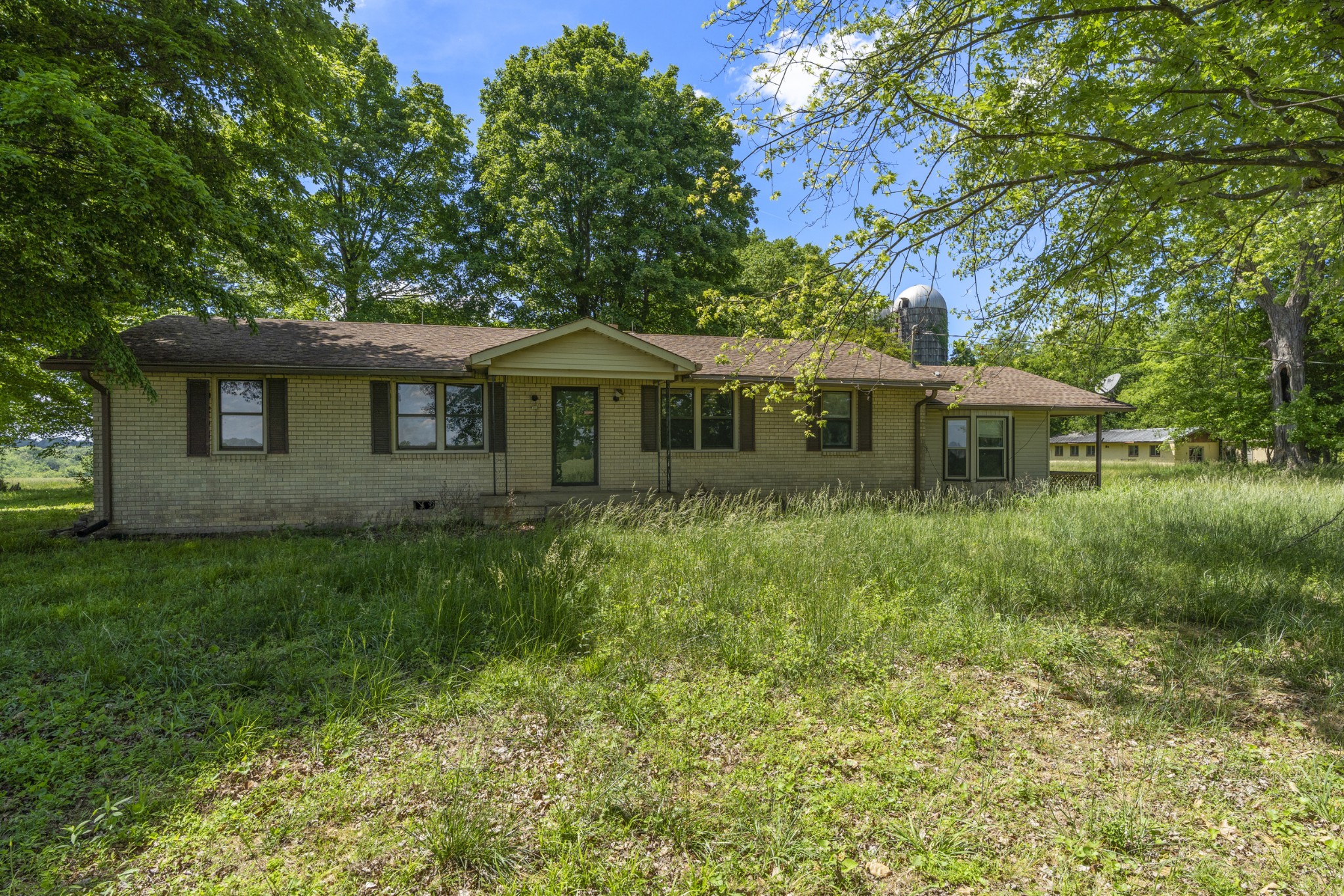 5078 Ezbon Holland Road Springfield TN 37172
