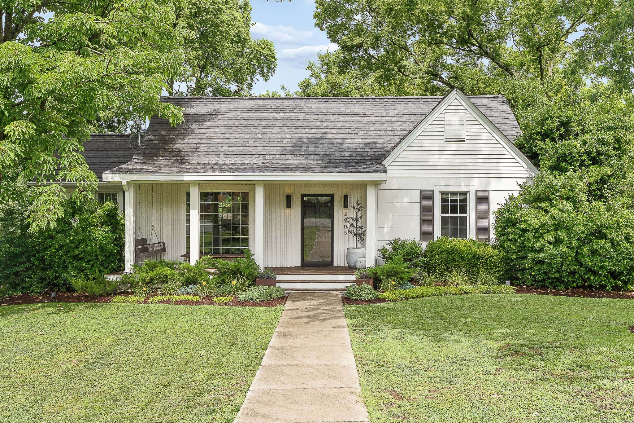 2905 Dobbs Avenue Nashville TN 37211