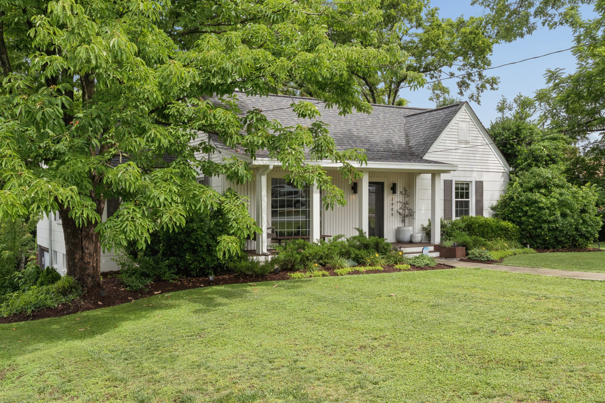 2905 Dobbs Avenue Nashville TN 37211