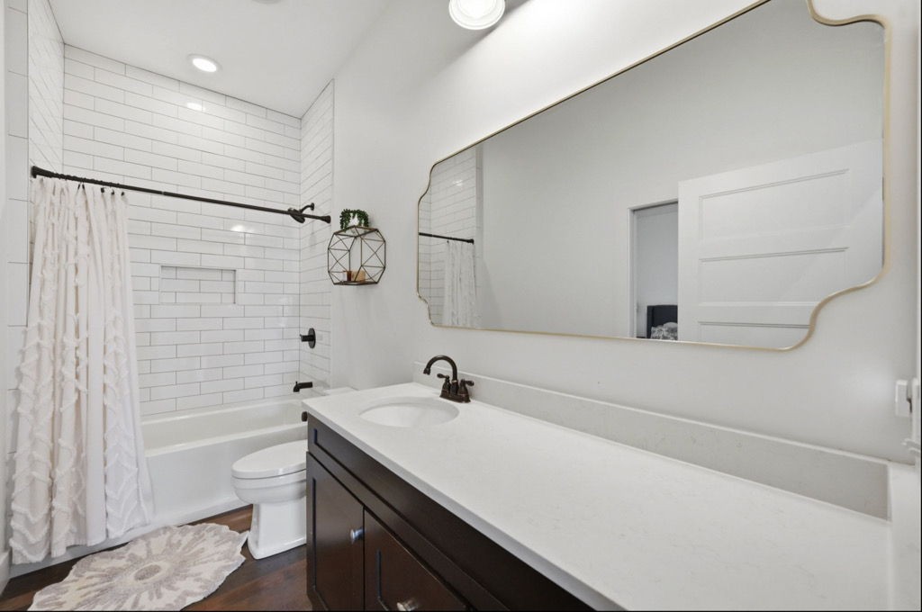 524 Fern Valley Road White House TN 37188