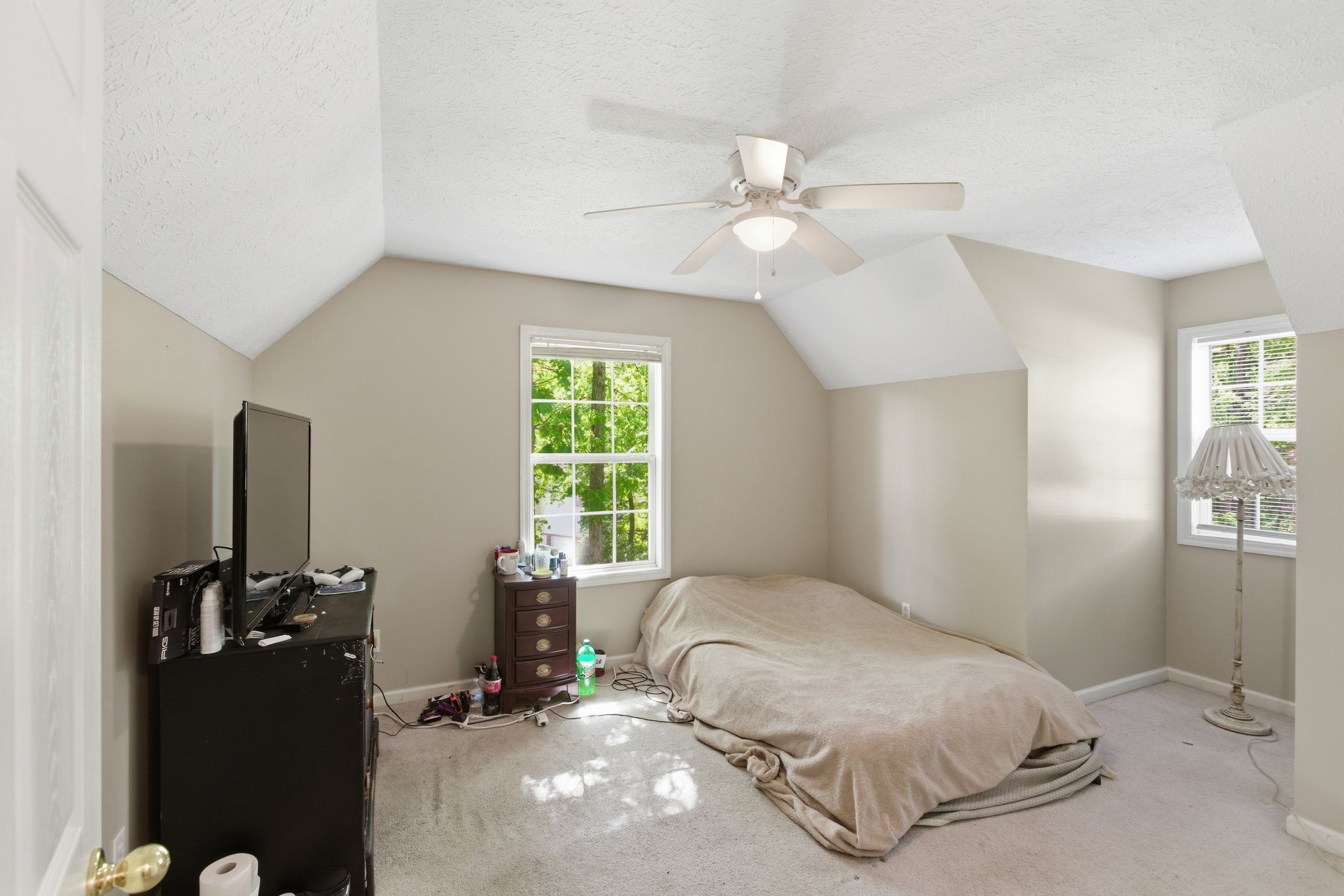 1015 Pin Oak Drive Dickson TN 37055