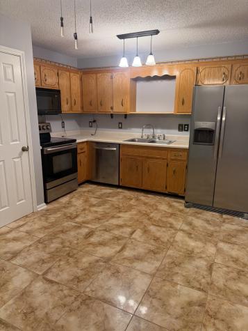1062 Delmont Church Road Cadiz KY 42211