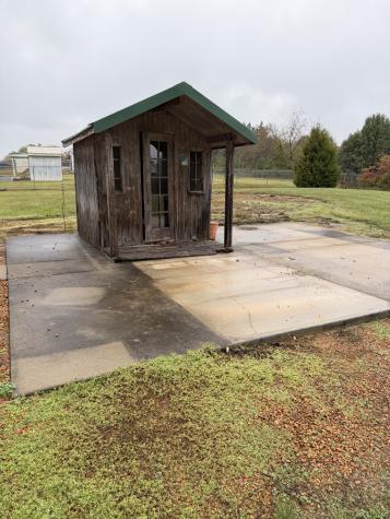 1062 Delmont Church Road Cadiz KY 42211