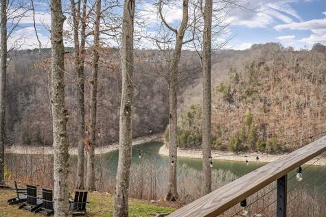 1171 Hutchins Bend Road, W Sparta TN 38583