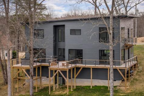 1171 Hutchins Bend Road, W Sparta TN 38583