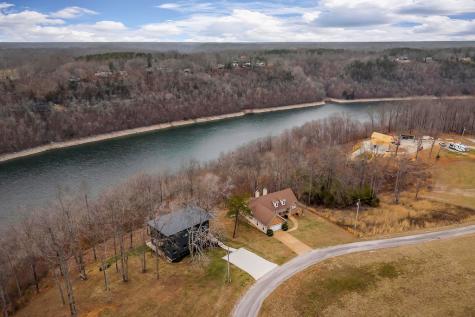 1171 Hutchins Bend Road, W Sparta TN 38583