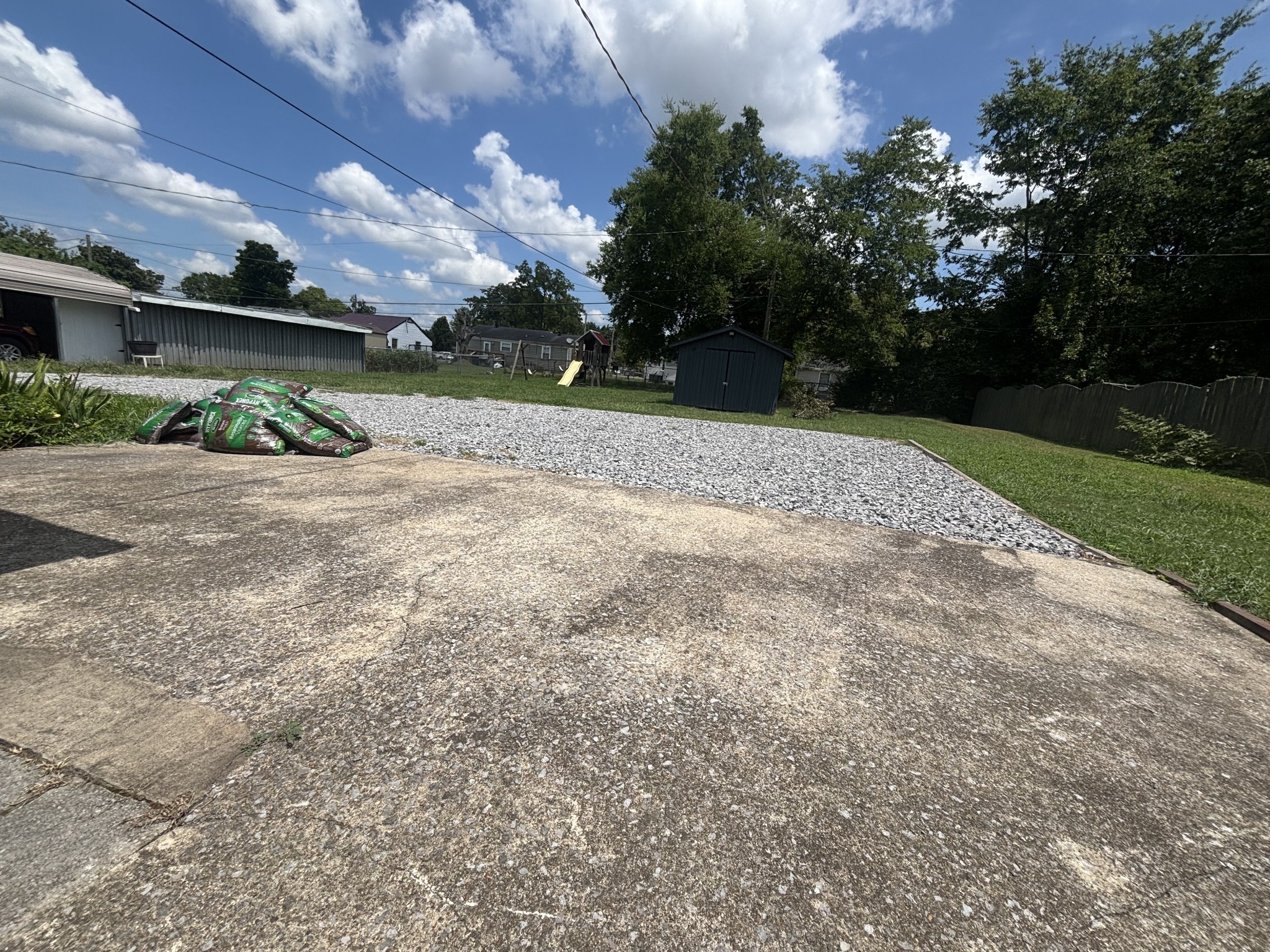 216 Daleview Avenue Gallatin TN 37066