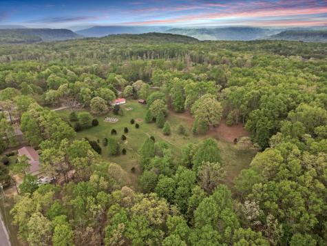 275 Wells Street Monteagle TN 37356