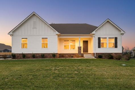 702 Larry Circle Mount Pleasant TN 38474