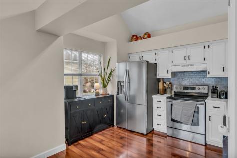 5500 Knollcrest Hermitage TN 37076