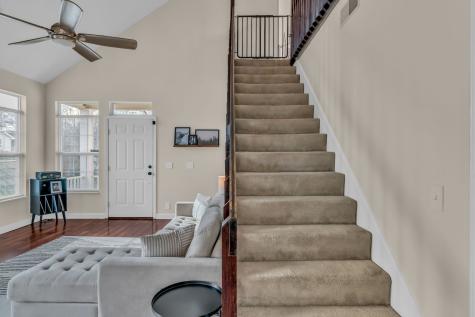 5500 Knollcrest Hermitage TN 37076