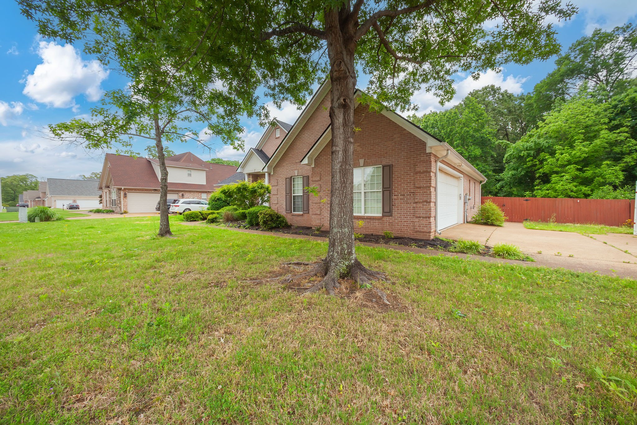 14 Brookhollow Cove Jackson TN 38305