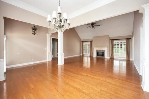 14 Brookhollow Cove Jackson TN 38305