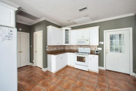 14 Brookhollow Cove Jackson TN 38305