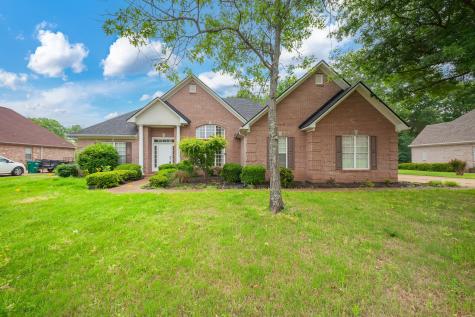 14 Brookhollow Cove Jackson TN 38305