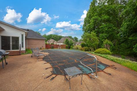 14 Brookhollow Cove Jackson TN 38305
