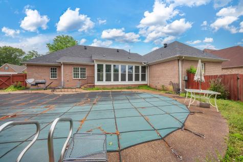 14 Brookhollow Cove Jackson TN 38305