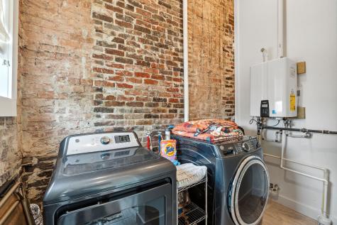 1118 3rd Ave, S Nashville TN 37210