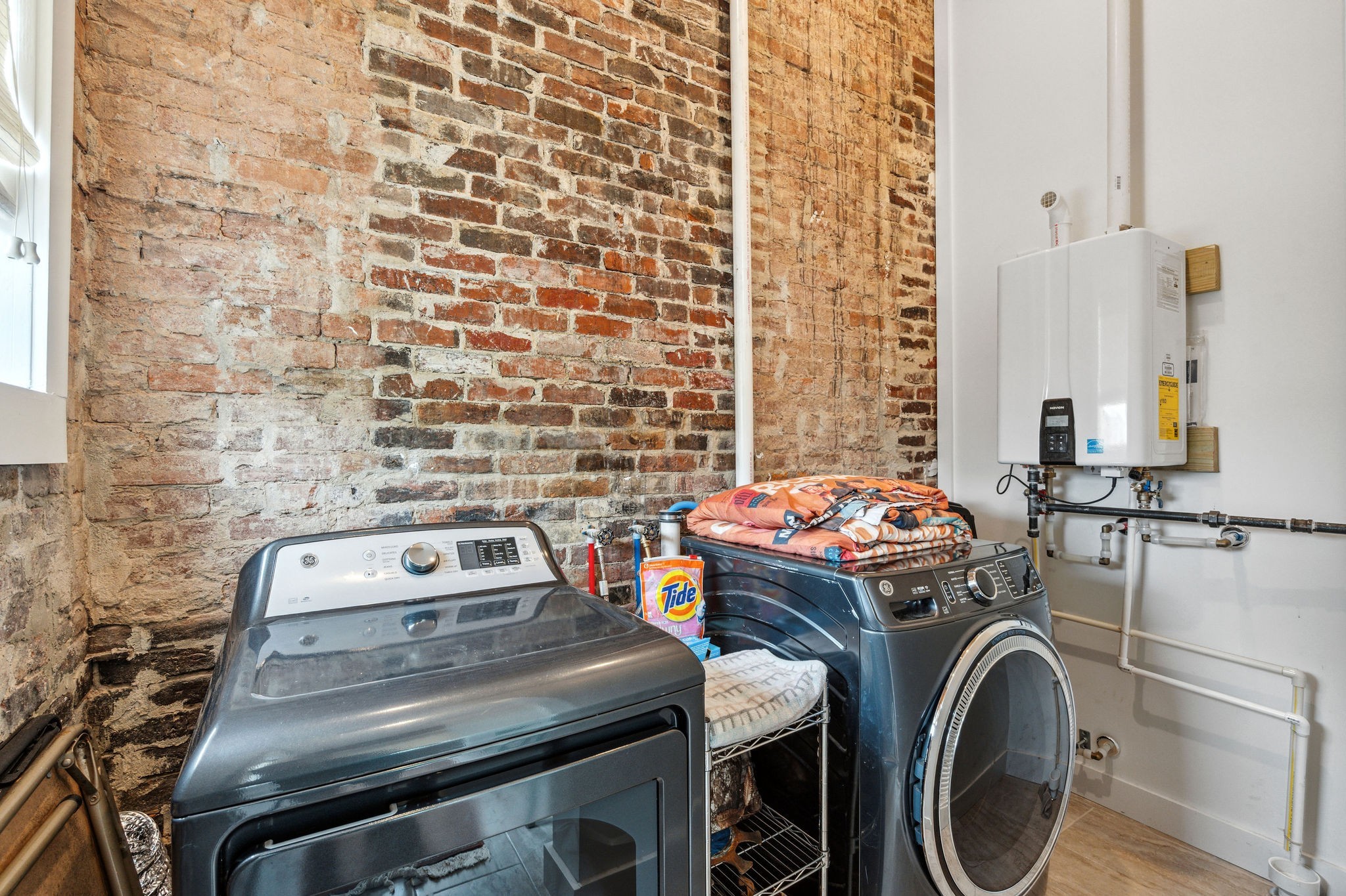 1118 3rd Ave, S Nashville TN 37210