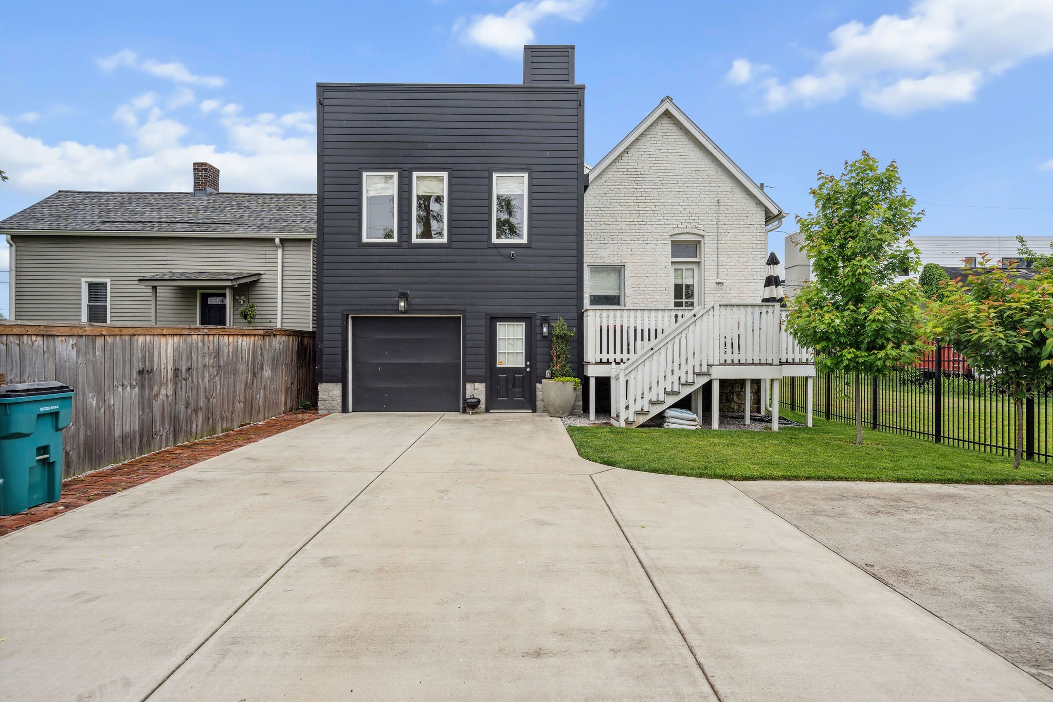 1118 3rd Ave, S Nashville TN 37210