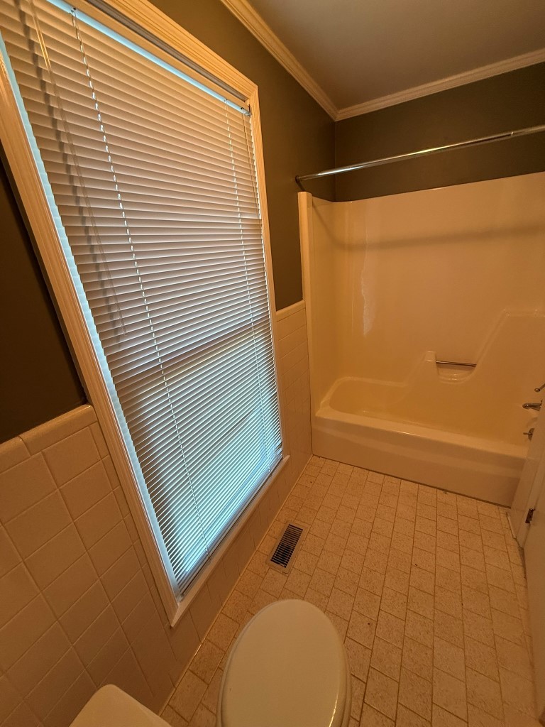 2318 Riverview Drive Murfreesboro TN 37129