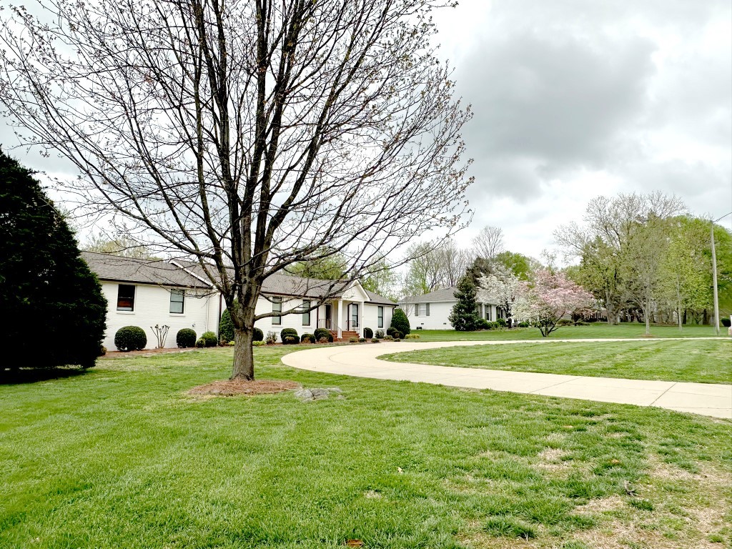 2318 Riverview Drive Murfreesboro TN 37129