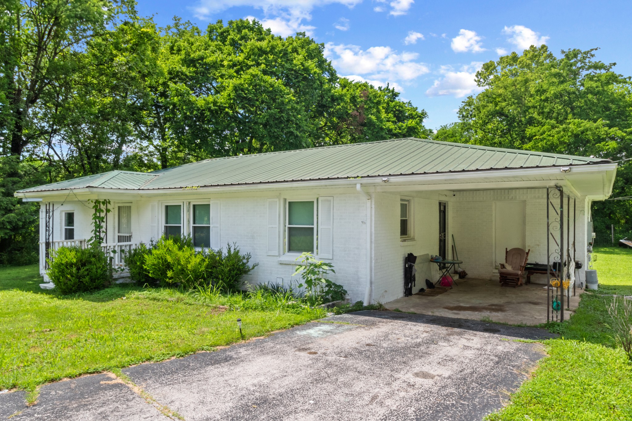 8302 Lawrenceburg Highway Mount Pleasant TN 38474